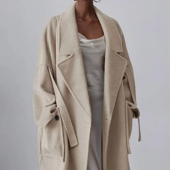 BNWOT | SILK MAISON Patch Pockets Oversized Wool Coat - Picture 4 of 6